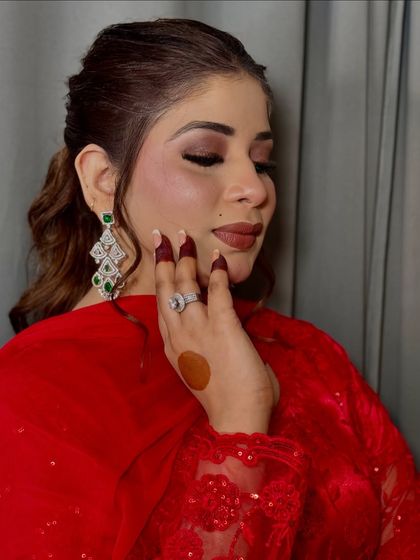 Soft & Elegant Glam photo 21