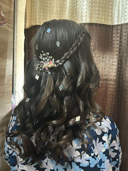 Elegant Hairstyling photo 7