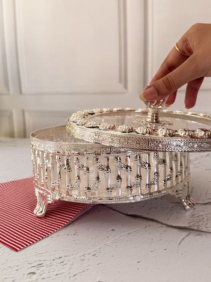 Ornate Serveware & Centerpieces photo 49