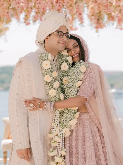 A candid embrace filled with pure joy. The bride's radiant smile as she hugs her groom shows the unscripted happiness that I love to capture, a perfect memory from their destination wedding in Turkey.