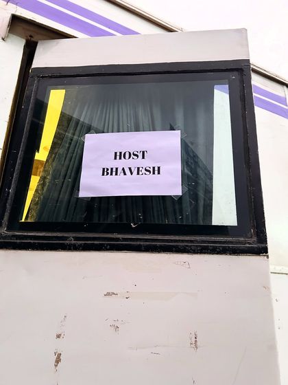 On The Road With AB: Behind The Scenes photo 6