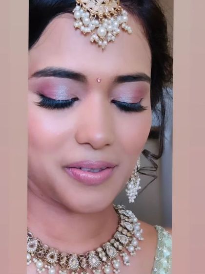 Festive & Traditional Looks photo 31