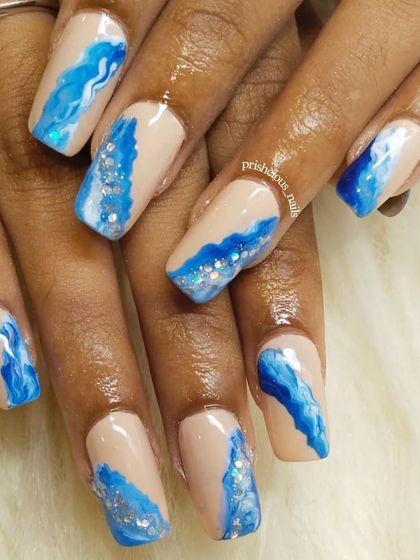 Detailed Hand-Painted Designs photo 24