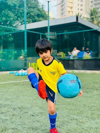 Elite Soccer School - Youth Football Coaching Programs Youth Development (Ages 6-10) photo 71