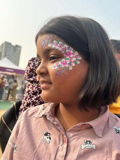 Face Painting & Glitter Bar photo 16