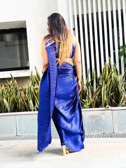 **Knots & Bangles Series:** My signature series where I use simple knots and bangles to create innovative drapes. Watch how I craft everything from a sarong-style co-ord set to an elegant infinity gown.
