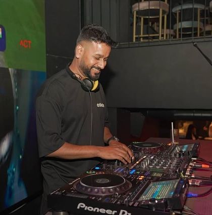 DJ Bose - Private Event DJ Behind the Decks photo 19