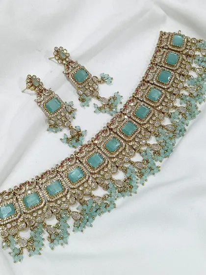 A lighter, mint-green version of the square-cut stone choker.