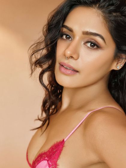 Intimate & Lifestyle Portraits photo 12