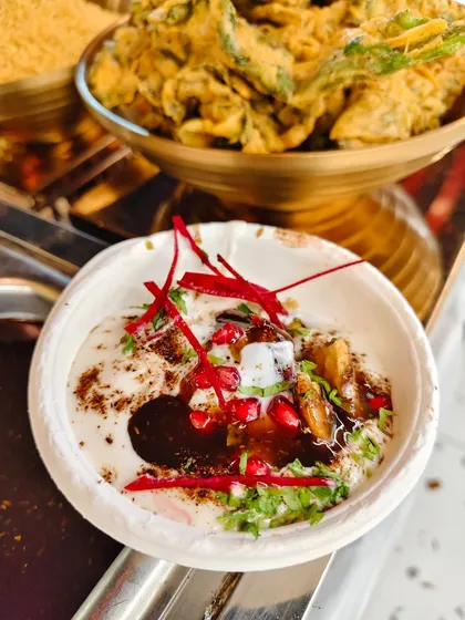 One tiny bowl, infinite drama. Sweet, spicy, tangy, crunchy, it’s like a Bollywood blockbuster in chaat form. You don’t just eat this, you experience it!