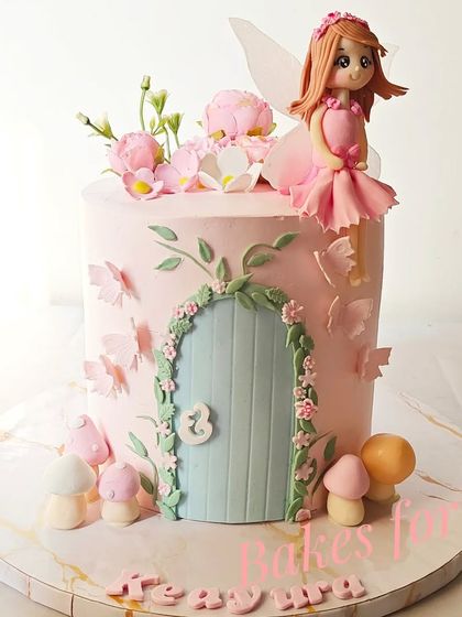 Whimsical Cakes for Kids photo 41