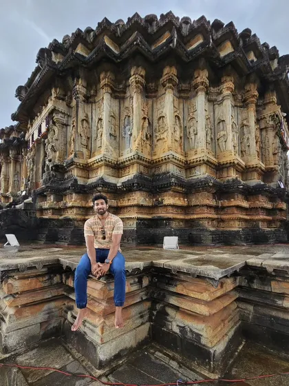 Taking a moment at the incredible Vidyashankara temple in Sringeri. The Hoysala and Dravidian architecture here is something you have to see for yourself, and reaching it on a bike makes the experience even more special.