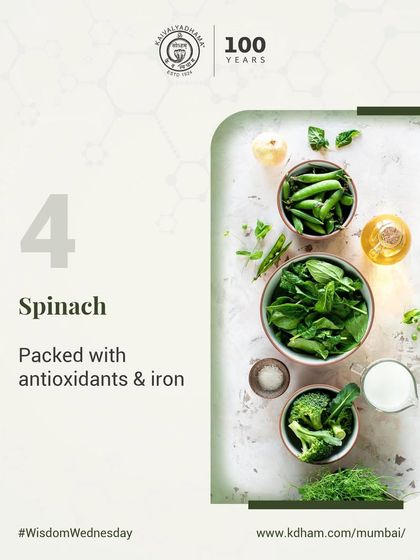 Leafy greens like spinach are packed with antioxidants and iron. These nutrients help protect your cells from damage and support overall energy and vitality.