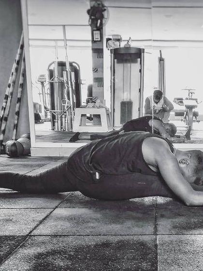 Rakshith Setty - Multi-Style Yoga Instruction My Personal Practice: Asanas & Insights photo 8