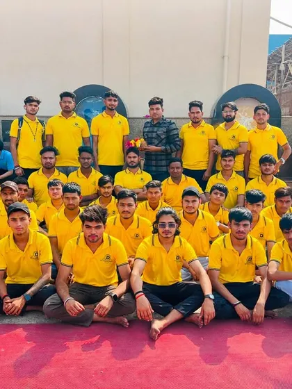 Another group photo of our dedicated team of artists.