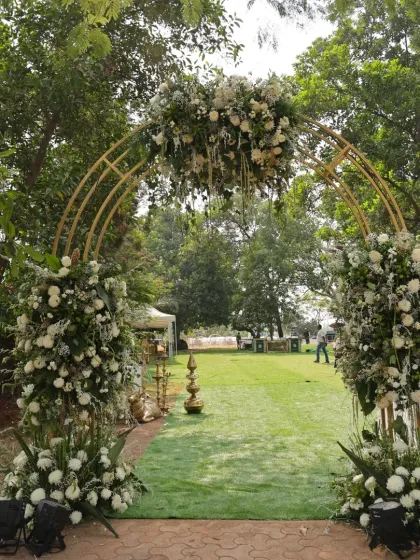 Intricate Details & Traditional Touches photo 38