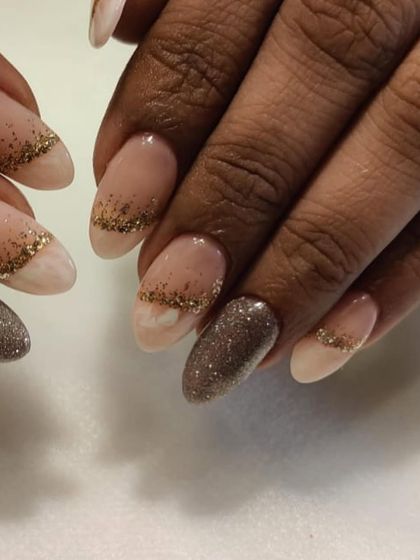 Bridal & Special Occasion Nails photo 10