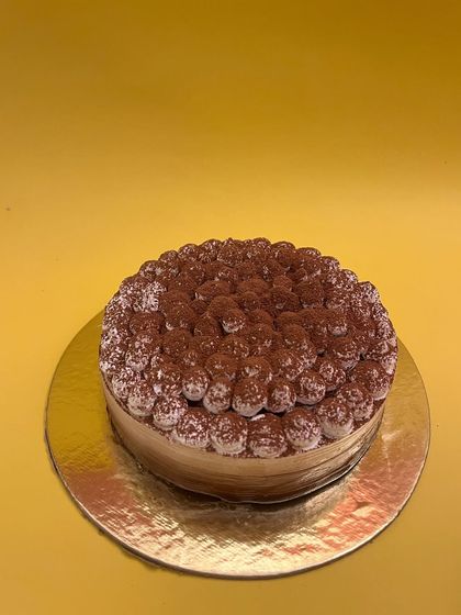 Another Father's Day special, this time a rich Dark Chocolate and Coffee cake. It's the perfect way to celebrate the dads in our lives with an indulgent, flavourful dessert.