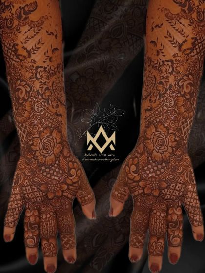 Azra Mehendi - Mehendi Artistry Full Bridal Mehendi photo 41