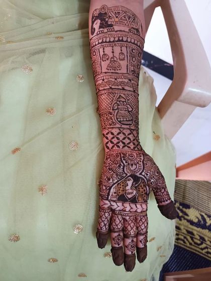 Chandu - Bridal Mehendi Custom Bridal Portraits photo 17