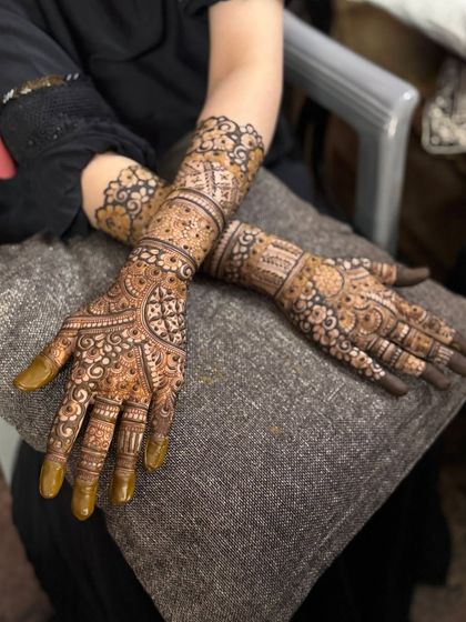 Another shot of the same design, showing the symmetry and intricate patterns.