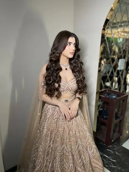 The complete look in our salon. The hair and makeup are designed to make a lasting impression.