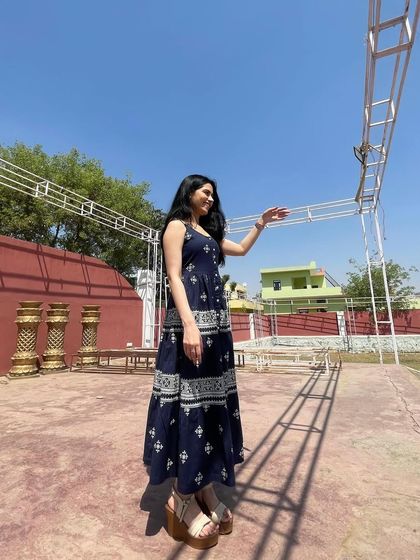 A poet enjoying the sunny campus of BITS Pilani before the evening performance. These trips are a great bonding experience for our team.