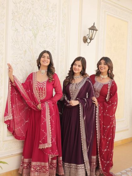 Raas Raseeli - Custom Design & Coordinated Outfits Elegant Anarkalis & Gowns photo 6