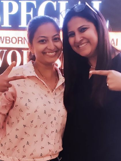 I was so lucky to meet my business mentor, Falguni Kharwa. I am always trying to learn and grow, not just as an artist but as a professional, to make sure I give my clients the best experience possible.