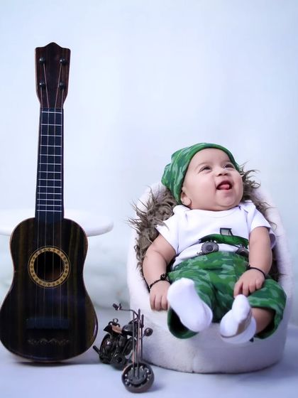 Newborn Portraits (0-3 Months) photo 51