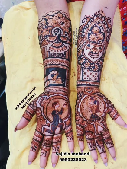 Your mehandi can tell your unique love story. For this bride, I designed a custom scene of the proposal, with the groom on one knee, creating a truly personal and unforgettable piece of art for her wedding day.