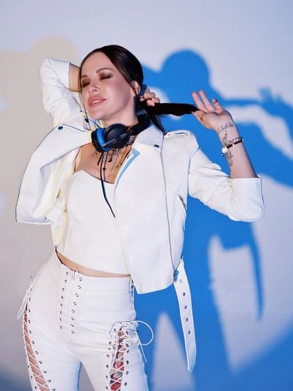 Press, Promos & Bookings photo 11