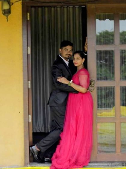 The Dress Bank - Pre-Wedding & Couple Photoshoot Outfit Rental Coordinated Couple Styles photo 31