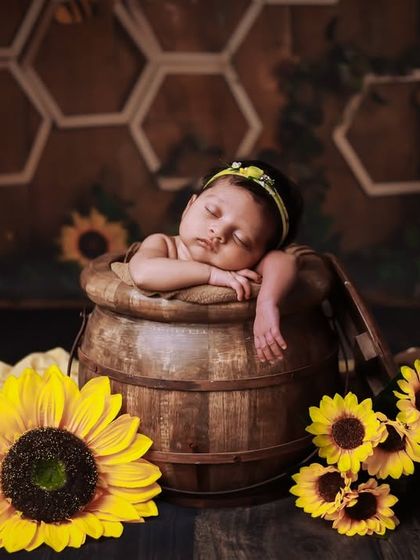 WonderBump Studio - Newborn Photography Cozy in Baskets & Props photo 14