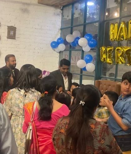 Another view of the guests gathered for a birthday celebration. We can handle parties of any size.