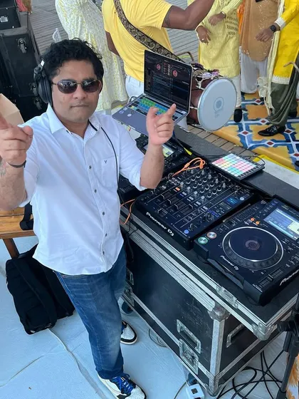 Ready to get the party started at a wedding in Antalya, Turkey. I'm pointing at the camera, but my focus is always on the crowd and what will make them move.