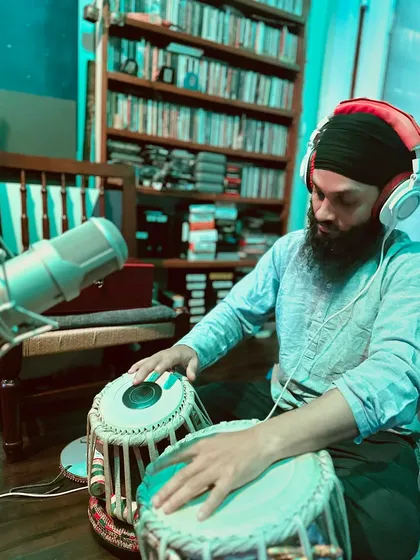 Recording for a very special spiritual music project called 'Sabadnaad'. Playing for kirtan is close to my heart, and it was an honor to offer my haazri (musical offering) for this divine work.