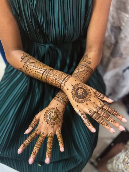 Lotus Mehendi Arts - Event Mehendi Services Intricate Bridal & Sangeet Mehendi photo 19