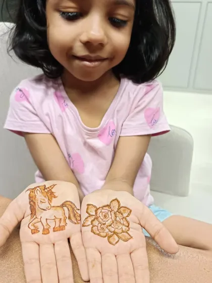 Another look at this adorable unicorn and rose design for a young client. Seeing her happy with her special mehndi makes my day.