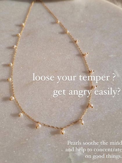 Do you get angry easily? I recommend wearing Pearl. This is my 'ápiti' freshwater pearl choker, designed to soothe the mind and help with concentration.