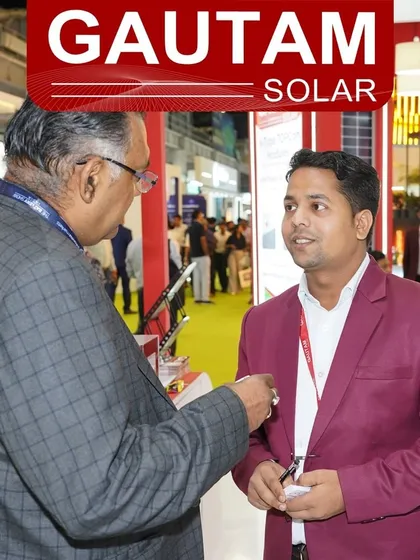 Our team member providing information to a visitor at the REI Expo 2024. We are always ready to share our expertise and product details.