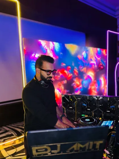 My setup against a vibrant backdrop. I'm built for everyday energy, not just the weekend.