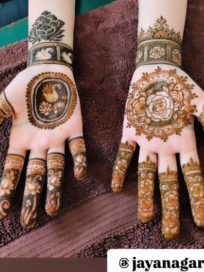 Hajira Mehendi Artist - Mehndi Artist Services Modern & Minimalist Designs photo 78