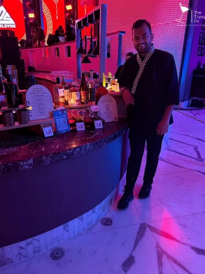 Themed & Custom Bar Designs photo 14