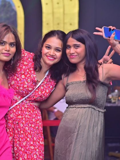 Jezzter - DJ Services The Crowd & The Vibe photo 24