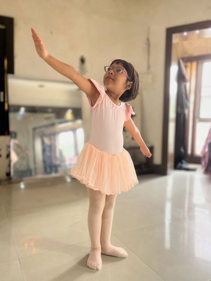 Subham Chail Performing Arts - Dance Instruction Ballet Training (Grace & Discipline) photo 31