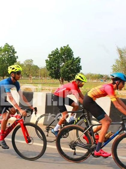 Three U-18 riders in a breakaway, showcasing the future of the sport.