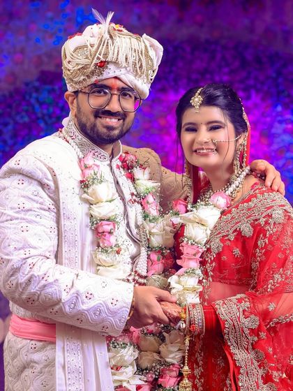 Romantic Couple Portraits (Wedding Day) photo 22