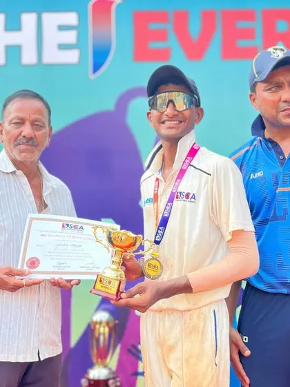 An individual player receiving his award at the SCA Cup U-19 tournament.