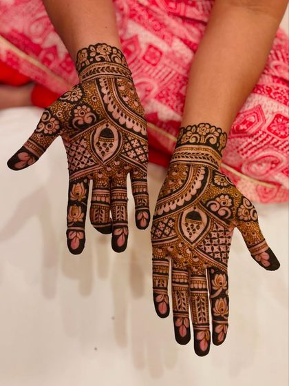Mitali - Mehendi for Special Occasions Designs for the Wedding Party photo 7